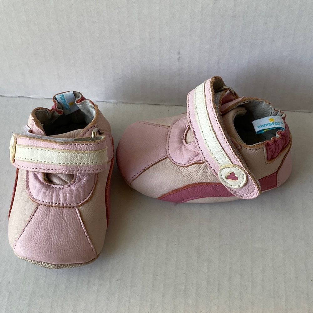 Ministar leather baby shoes
